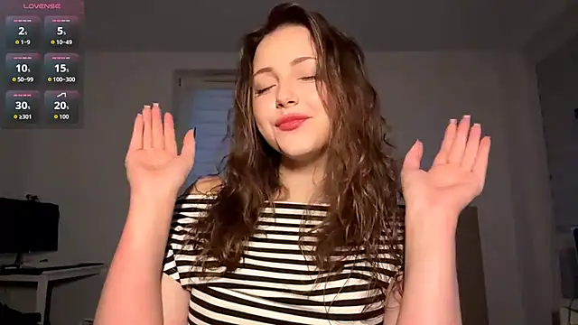 PipisinkaMandarinka's Live XXX Chat