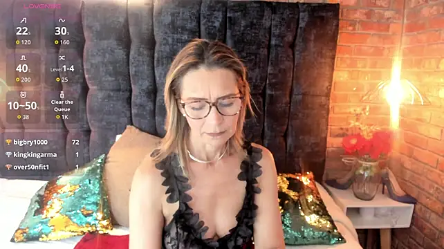 Issa_Milf__ Live XXX-Chat