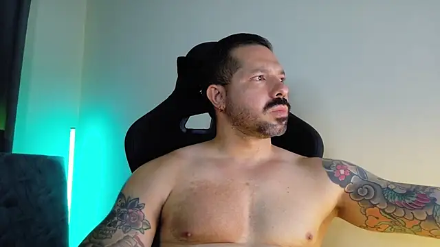 Pierre_Vidaln Live XXX chat
