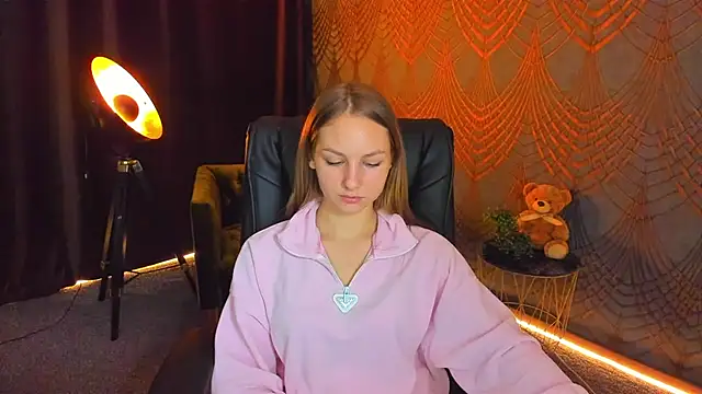 XXX chat uživo modela MilaAddams