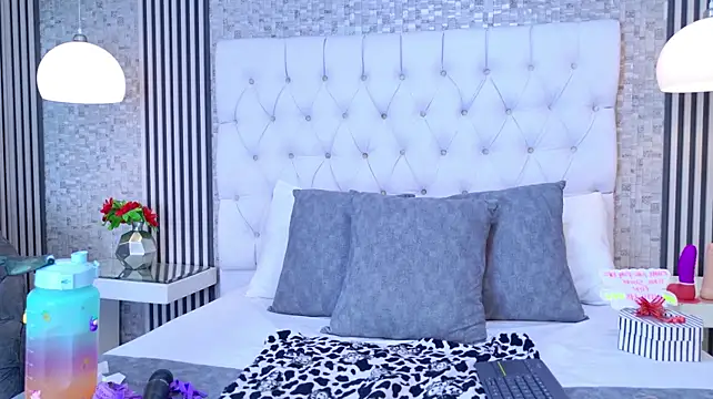 Chat +18 de SamyPrincexx ao vivo