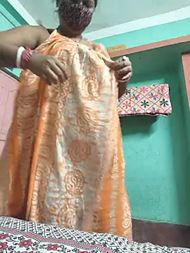 priya_bindass Live XXX-Chat