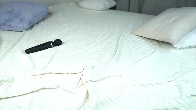 Chat +18 de YettaCalabria ao vivo