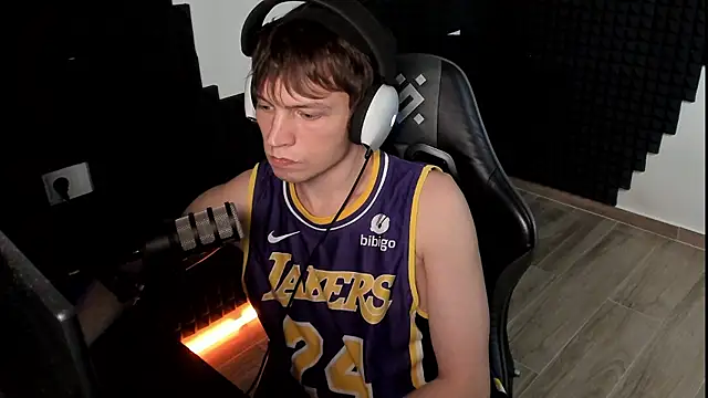 Chat XXX en directo de More_than_friend