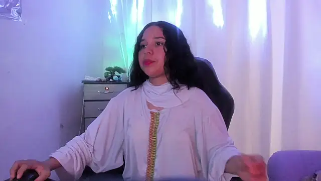 Chat +18 de Milly-Way ao vivo