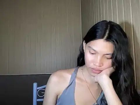 צ'אט XXX בשידור חי של Yourgoddess_jayve