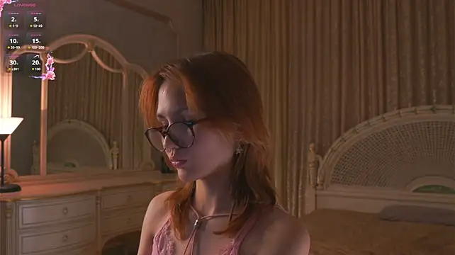 FrediaPfeiff's Live XXX Chat