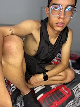 Czat XXX na żywo – Andres_boy252
