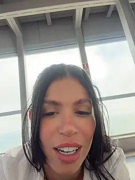 Show de Rafaellaz na webcam