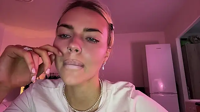 Živý XXX chat ChristelDuncombe