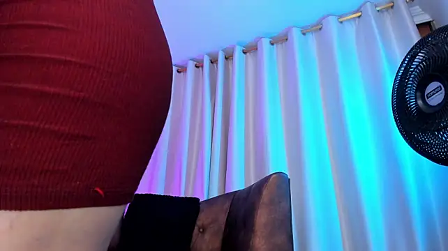StarMilf Chat XXX in diretta