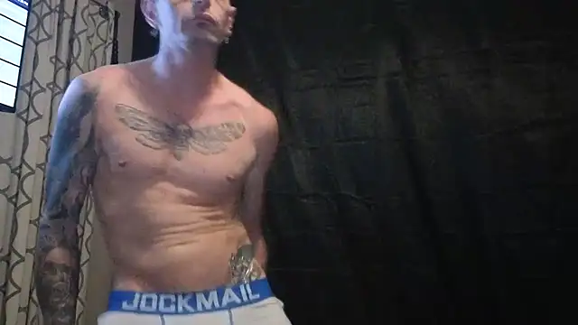 Chat +18 de NEWHUNGBOY ao vivo