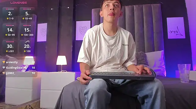 Czat XXX na żywo – Lian_Miller1_