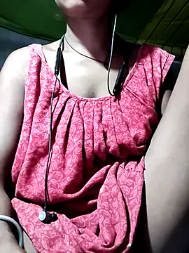Sweet-runi live XXX chat