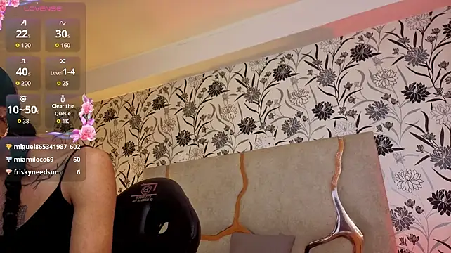Chat XXX Live CYRUS_TAY