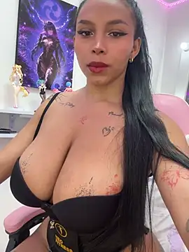 Chat +18 de Madeleinesummerrr ao vivo