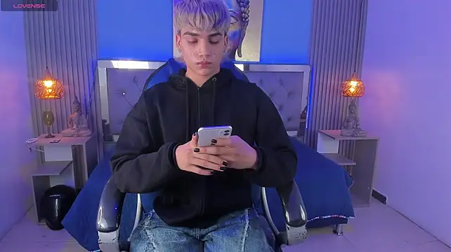Chat XXX en directo de SamBlack_