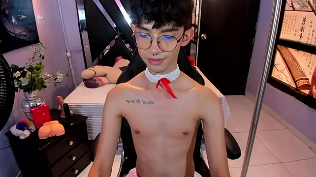 Chat XXX en directo de LiamHeatx