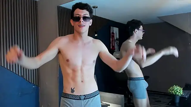 צ'אט XXX בשידור חי של TheGhostforeeonss