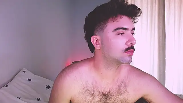 hairyzodb's Live XXX Chat