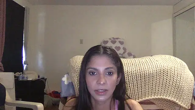 karlatiburcio's Live XXX Chat
