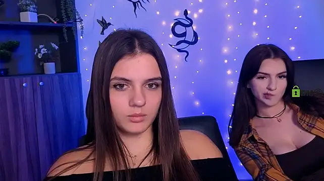 Czat XXX na żywo – lisa_dark_