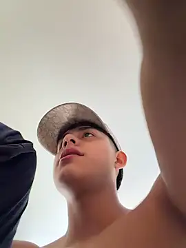 Chat XXX en directo de Lander_Cruz