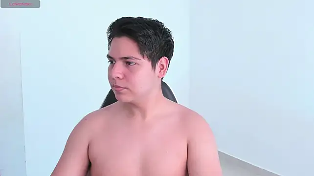 Asta_YunoXXX Chat XXX live
