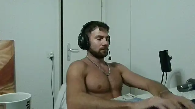 alpha-hunk Live XXX-Chat