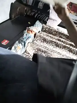 just_fucks 现场XXX聊天
