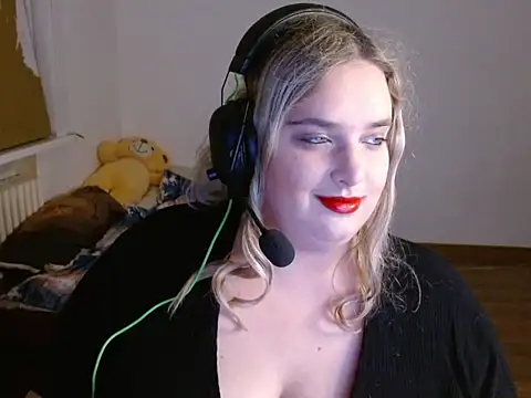 KitsuneAiko Chat XXX in diretta