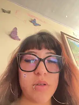 CAROLINA--17 Live XXX-chat