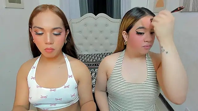 Chat XXX en directo de ElaraDeLuca