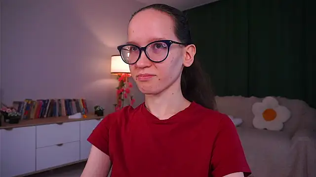 XXX chat uživo modela BettyBrowni