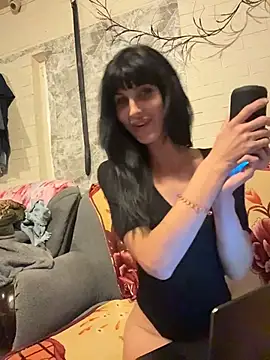 Kamila151 Live XXX-Chat