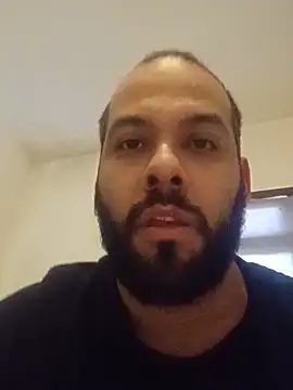 Carlos02145 Chat XXX live