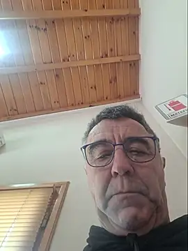 darialmas: απευθείας συνομιλία ΧΧΧ
