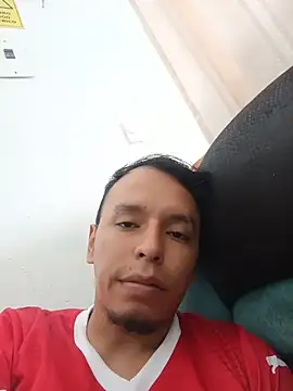 JohelJo Chat XXX live