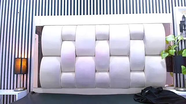 XXX chat uživo modela Roman_Muscle_