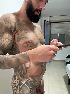 Gioeltoro89 XXX чат на живо