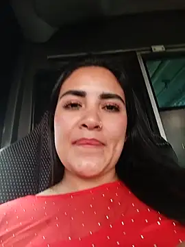 Chat +18 de MAYE__13 ao vivo