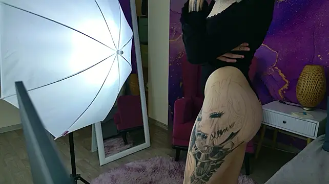 Chat XXX en directo de CloudyUniasia