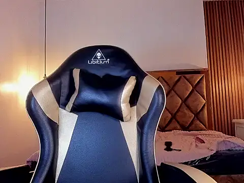 LunaVs' Live XXX Chat