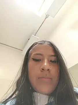 NAMISQUIRT's Live XXX Chat