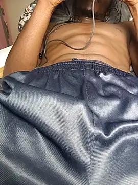 Loner_0100 – Naživo XXX chat