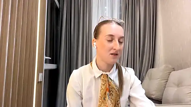 GainfulCoil Chat XXX live
