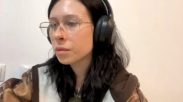 Chat +18 de AteEtonian ao vivo
