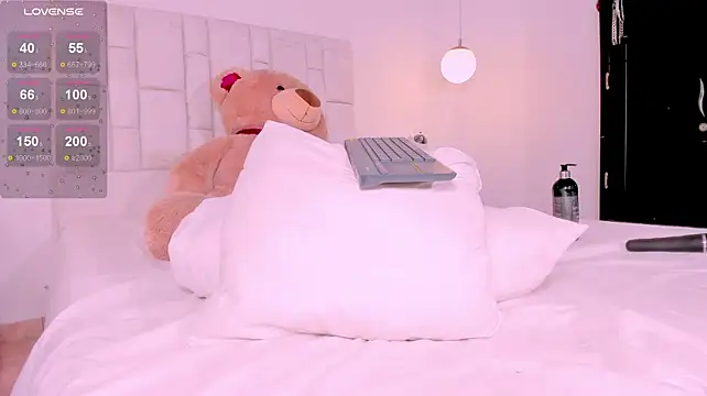 CodyTwink Adlı Modelin Canlı XXX Sohbeti