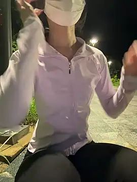 _SaRa_ 现场XXX聊天