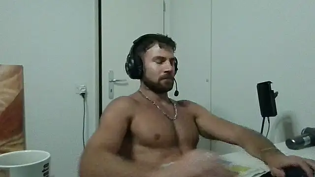 alpha-hunk Live XXX-Chat
